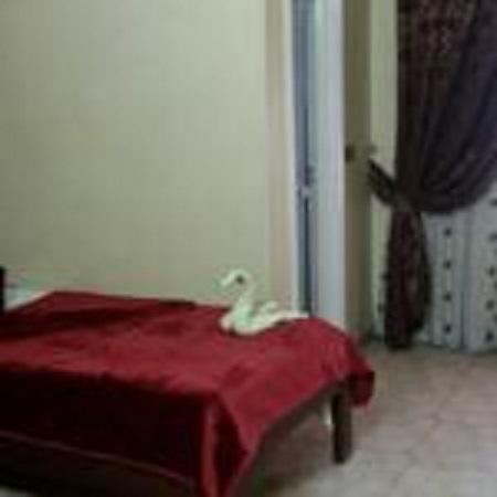 Rotana Palace Hostel Cairo