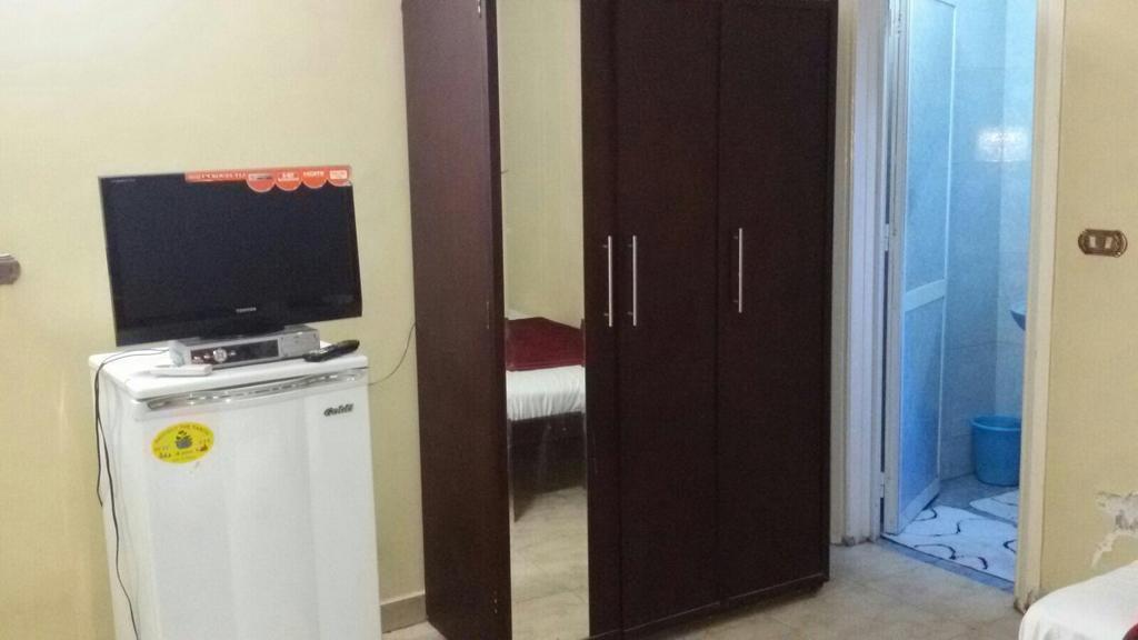 Hostel Rotana Palace *