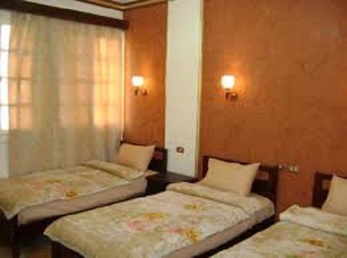Rotana Palace *