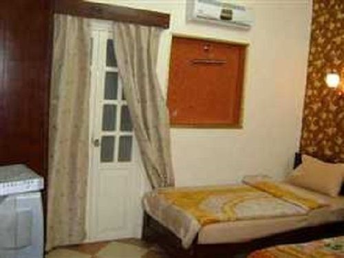 Rotana Palace Hostel Cairo