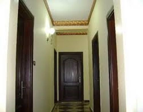 Rotana Palace Hostel *